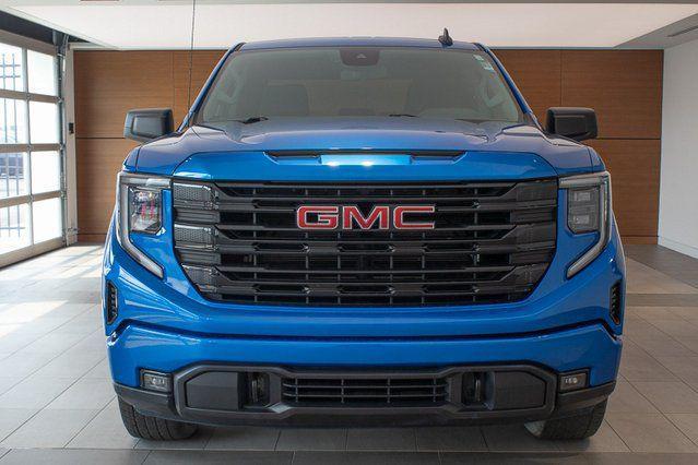 used 2022 GMC Sierra 1500 car, priced at $32,990
