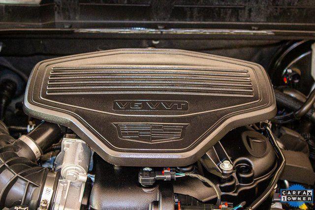 used 2025 Cadillac XT5 car, priced at $39,879