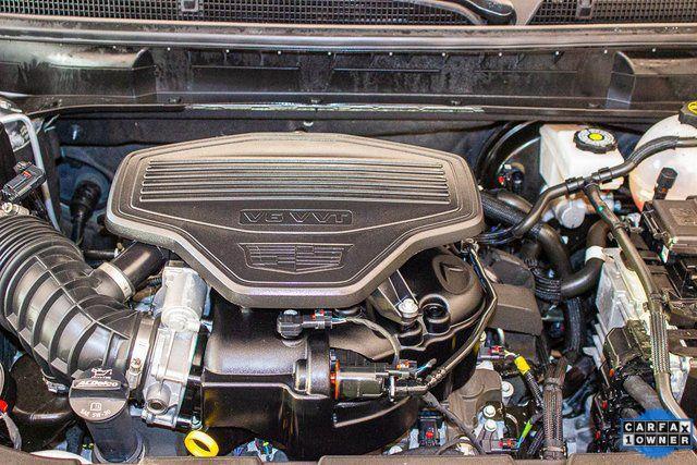 used 2025 Cadillac XT5 car, priced at $39,879