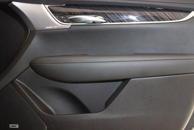 used 2024 Cadillac XT6 car, priced at $43,990