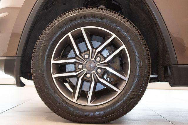 used 2019 Jeep Grand Cherokee car, priced at $19,879