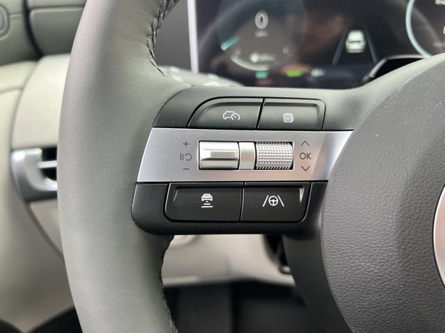 new 2026 Hyundai TUCSON Hybrid car, priced at $42,942