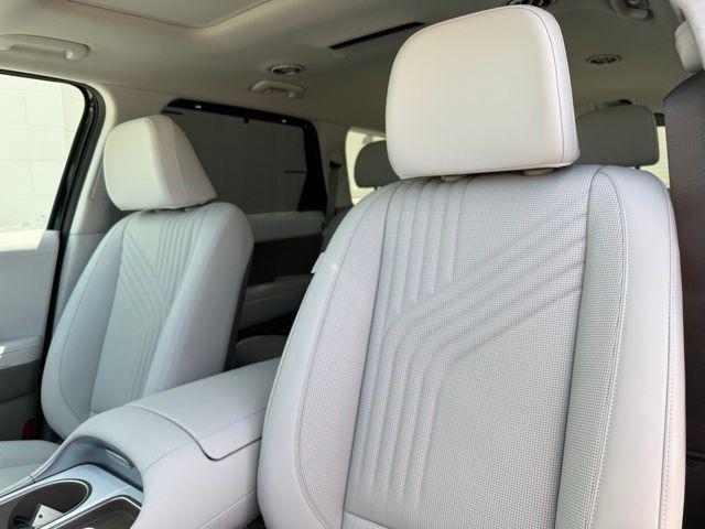 new 2026 Hyundai Palisade Hybrid car, priced at $50,683