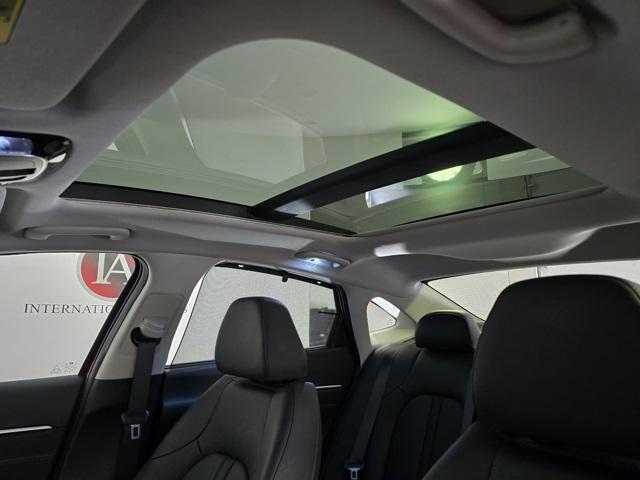 used 2024 Hyundai Sonata Hybrid car, priced at $30,395