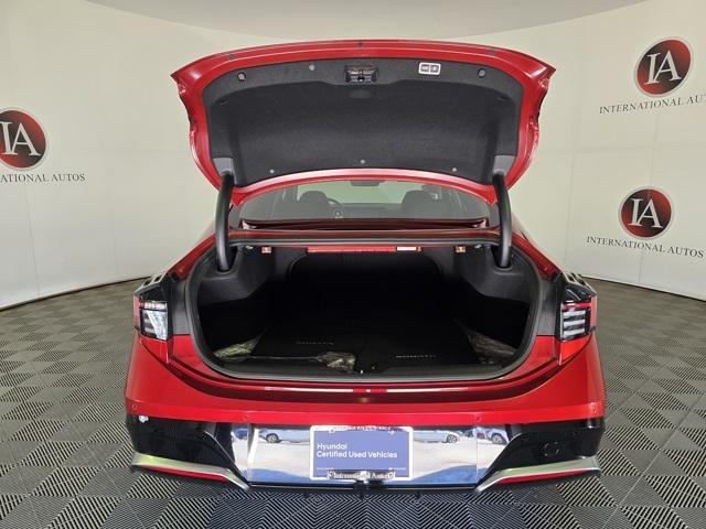 used 2024 Hyundai Sonata Hybrid car, priced at $30,395