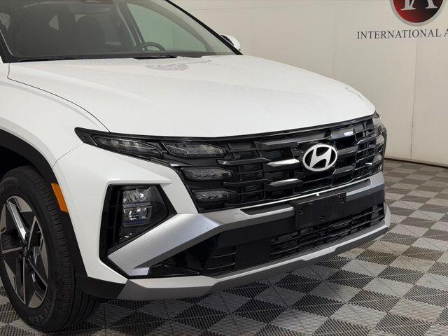 new 2026 Hyundai TUCSON Hybrid car, priced at $33,970