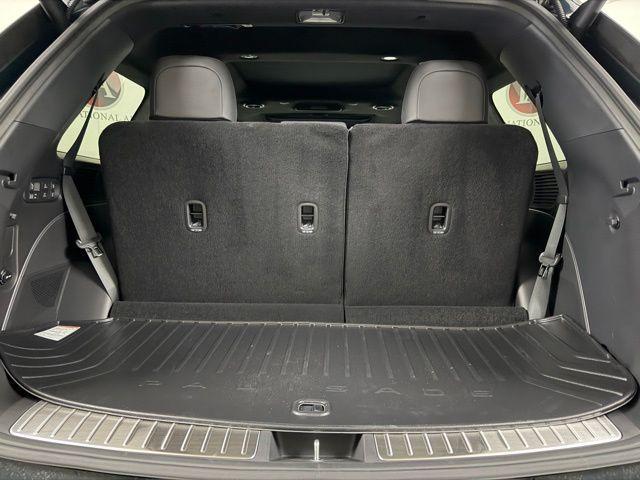 new 2026 Hyundai Palisade Hybrid car, priced at $61,295