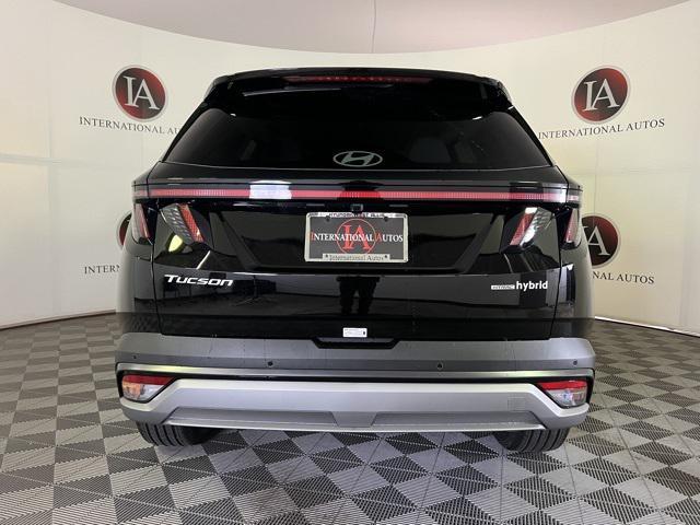 new 2026 Hyundai TUCSON Hybrid car, priced at $42,942