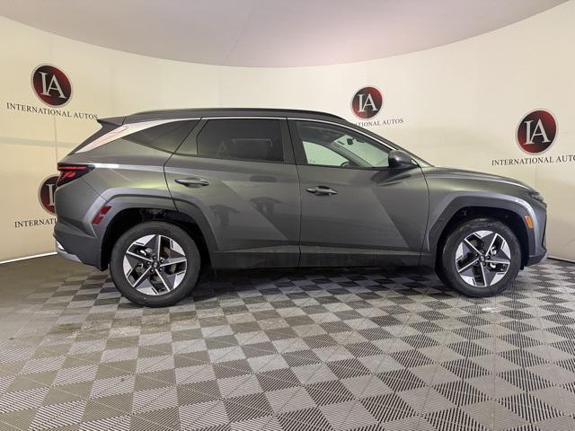 new 2026 Hyundai TUCSON Hybrid car, priced at $34,252