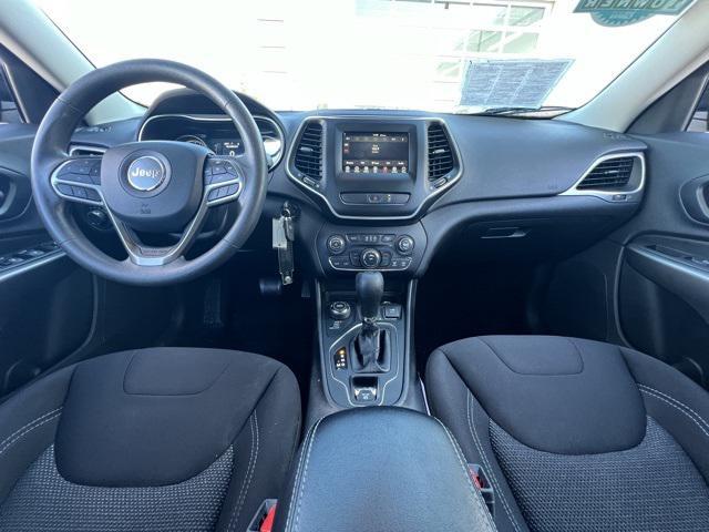 used 2021 Jeep Cherokee car, priced at $15,995