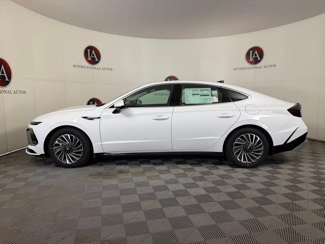 new 2026 Hyundai Sonata Hybrid car, priced at $39,055