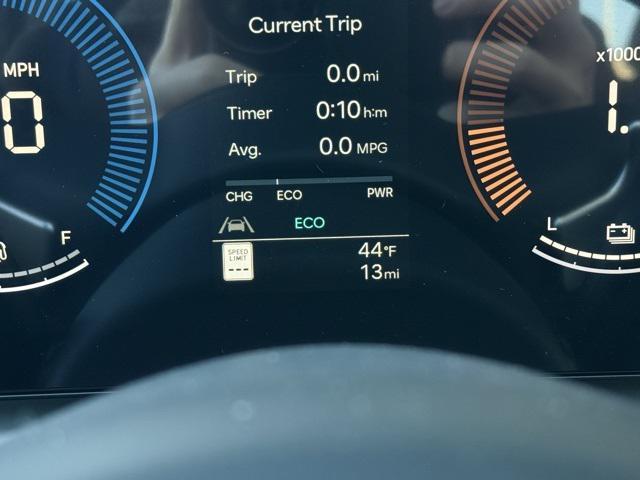 new 2026 Hyundai TUCSON Hybrid car, priced at $34,169