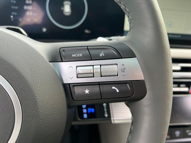 new 2026 Hyundai TUCSON Hybrid car, priced at $40,942