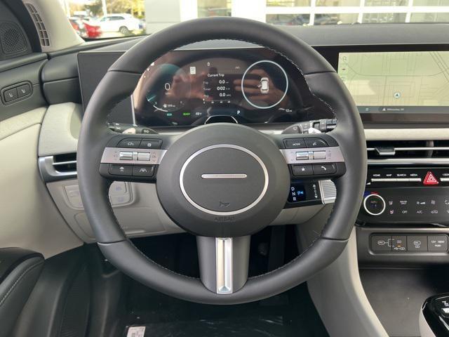 new 2026 Hyundai TUCSON Hybrid car, priced at $42,477