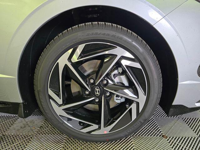 new 2026 Hyundai Sonata car, priced at $29,278