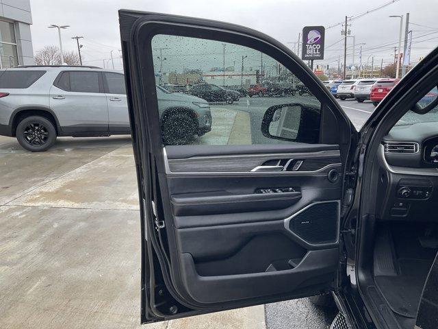 used 2024 Jeep Wagoneer L car, priced at $37,999