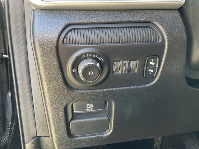 used 2024 Jeep Wagoneer L car, priced at $38,880