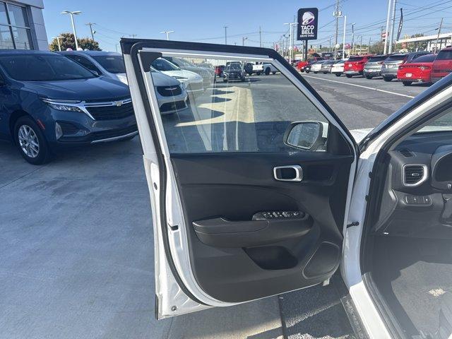 used 2024 Hyundai Venue car, priced at $15,700