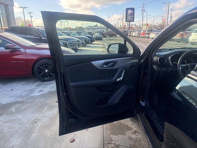 used 2025 Chevrolet Blazer car, priced at $24,800