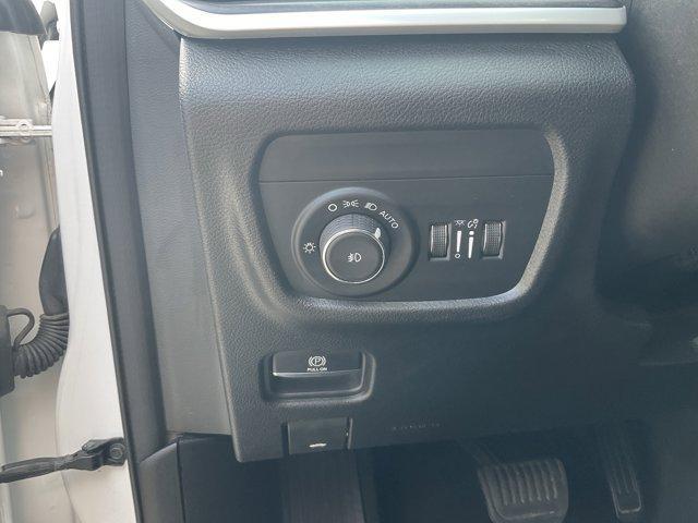 used 2023 Jeep Grand Cherokee car, priced at $26,800