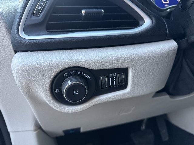 used 2024 Chrysler Pacifica car, priced at $27,500