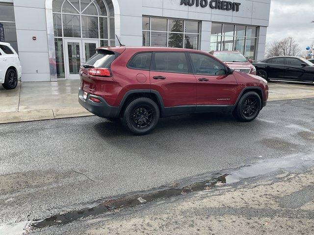 used 2014 Jeep Cherokee car, priced at $12,500