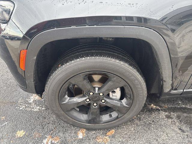 used 2023 Jeep Grand Cherokee L car, priced at $31,400