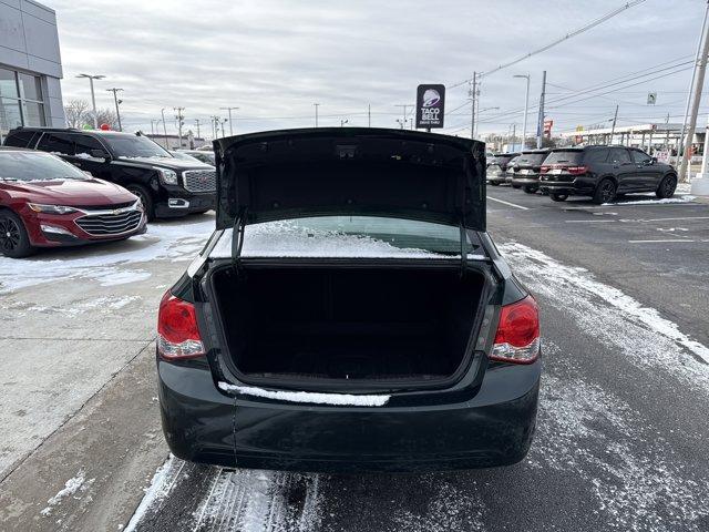 used 2015 Chevrolet Cruze car, priced at $9,500
