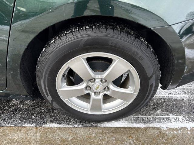 used 2015 Chevrolet Cruze car, priced at $9,500