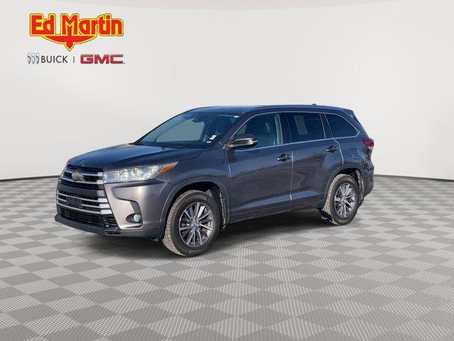 used 2018 Toyota Highlander car, priced at $19,644