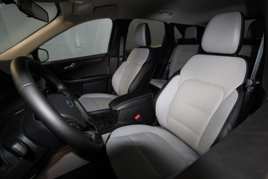 new 2026 Ford Escape car, priced at $31,132