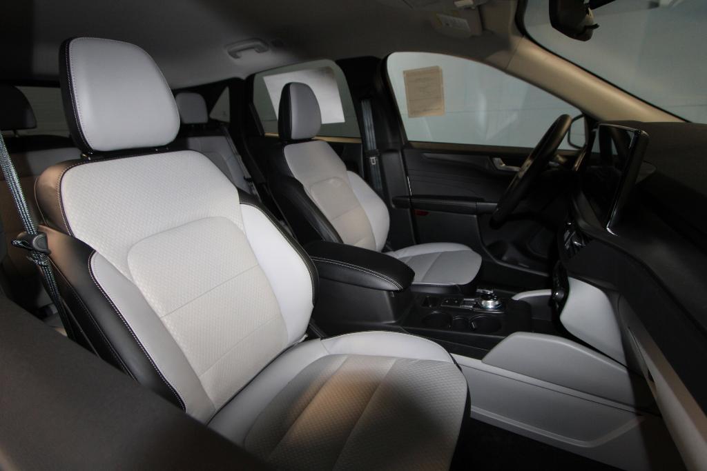 new 2026 Ford Escape car, priced at $31,132