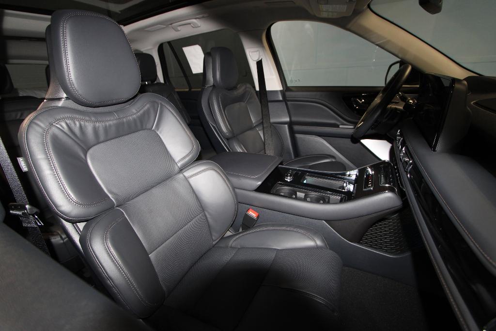 new 2026 Lincoln Aviator car, priced at $74,996