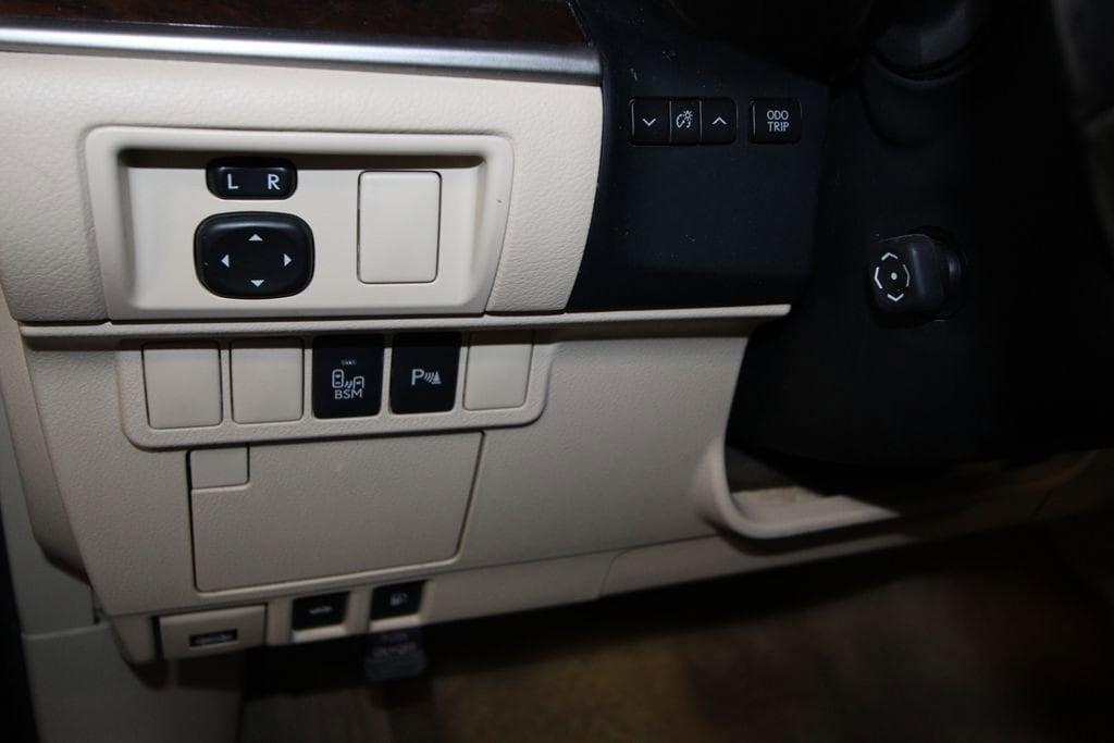 used 2015 Lexus ES 350 car, priced at $10,385