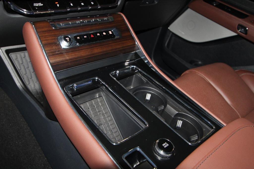 used 2025 Lincoln Aviator car, priced at $68,818