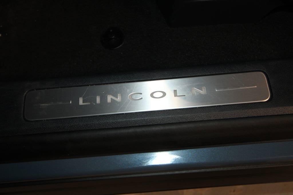 used 2025 Lincoln Aviator car, priced at $68,818