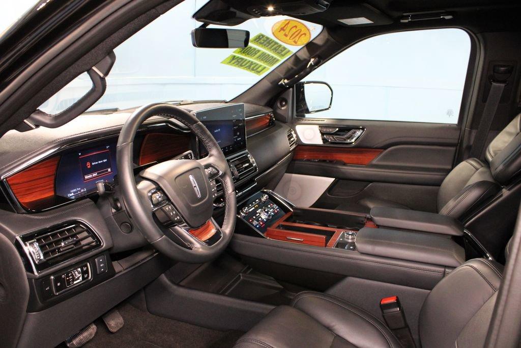 used 2024 Lincoln Navigator car, priced at $82,874