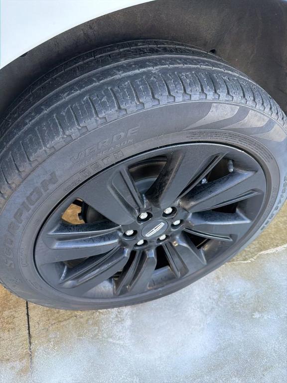 used 2022 Lincoln Navigator L car, priced at $51,669