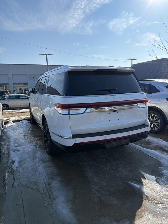used 2022 Lincoln Navigator L car, priced at $51,669