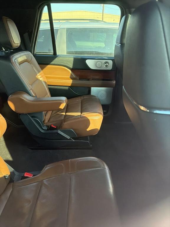 used 2022 Lincoln Navigator L car, priced at $51,669