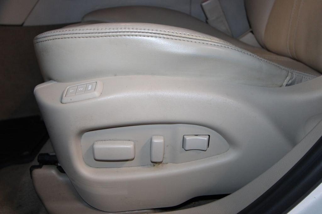 used 2014 Cadillac SRX car, priced at $6,991