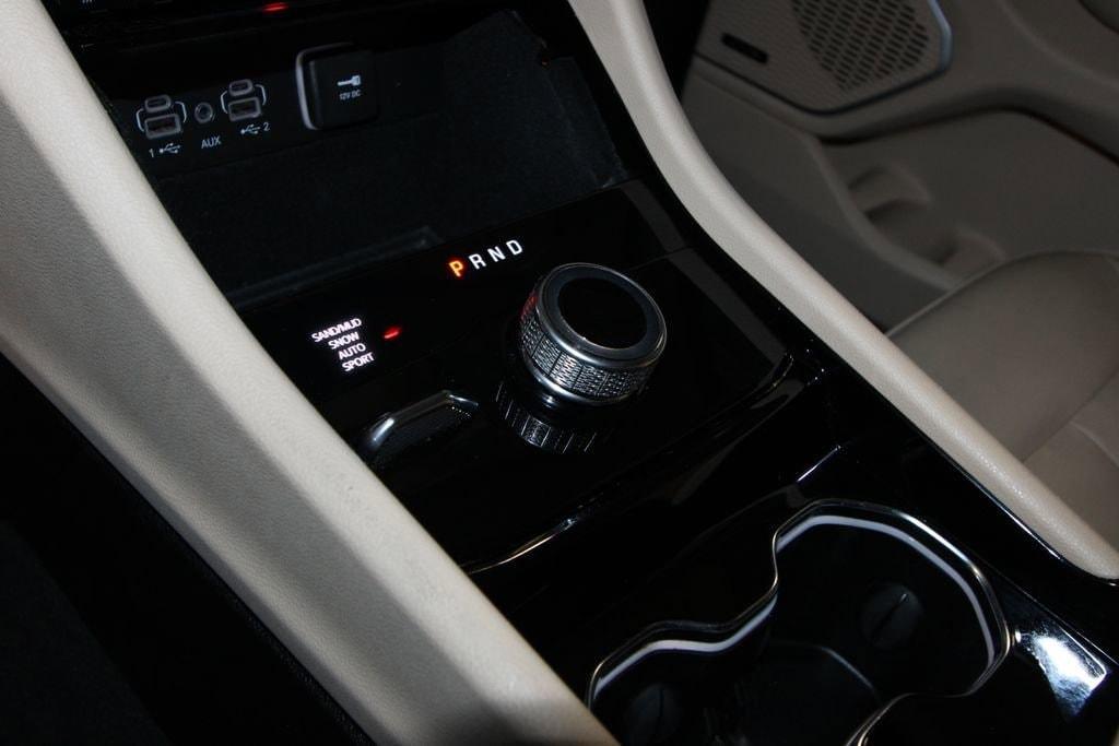 used 2021 Jeep Grand Cherokee L car, priced at $27,859