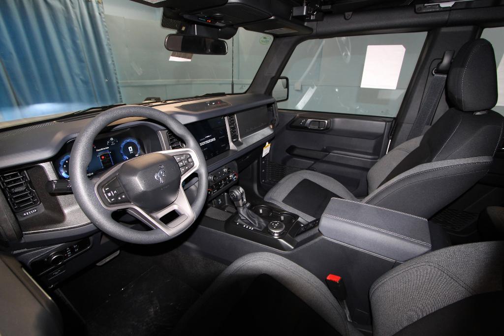 new 2025 Ford Bronco car, priced at $39,962