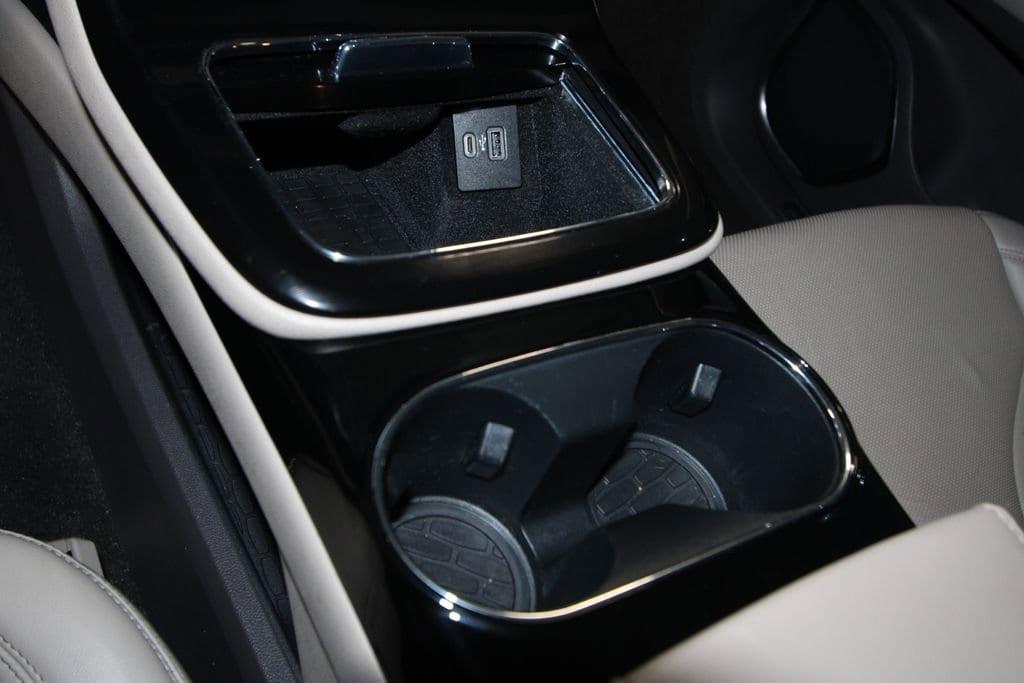 used 2022 Lincoln Nautilus car, priced at $35,224