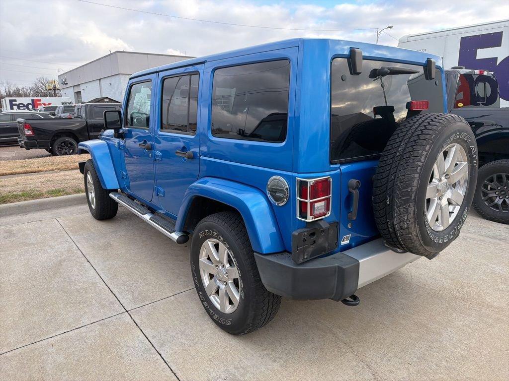 used 2015 Jeep Wrangler Unlimited car, priced at $19,876