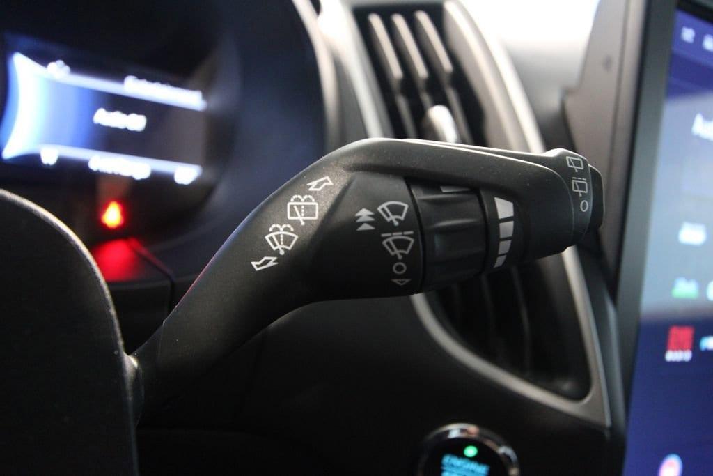 used 2024 Ford Edge car, priced at $27,665