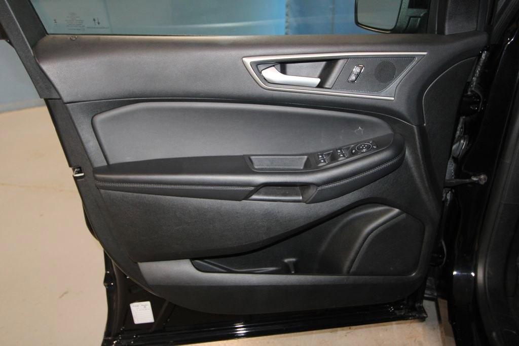 used 2024 Ford Edge car, priced at $27,665