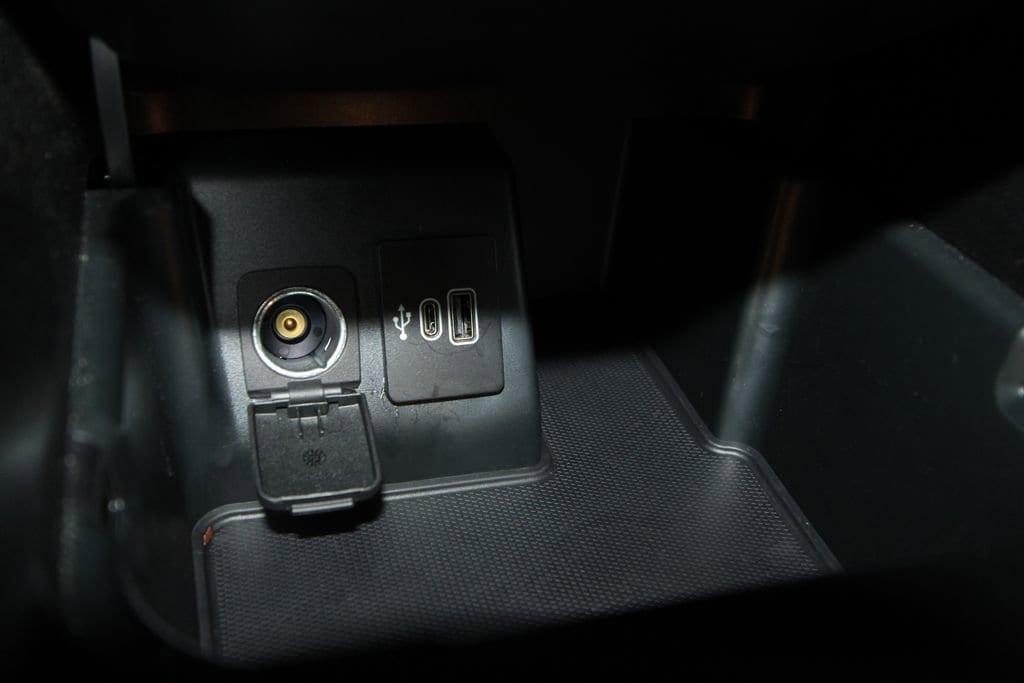 used 2025 Ford Explorer car, priced at $39,134