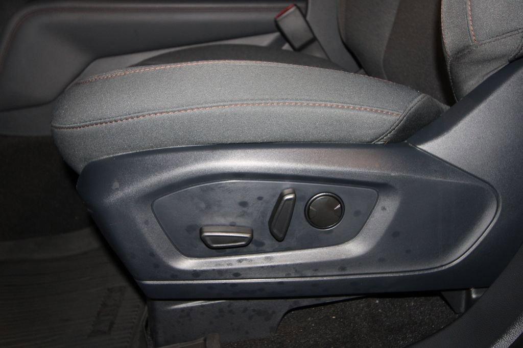 used 2025 Ford Explorer car, priced at $39,134