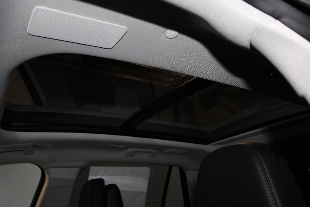 new 2026 Lincoln Aviator car, priced at $75,870